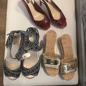3 pairs of shoes